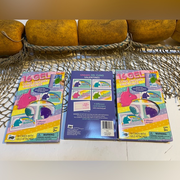 New in Box  Gel Cling Unicorn Valentines  16 x 3 (48 total)  count - Picture 2 of 2